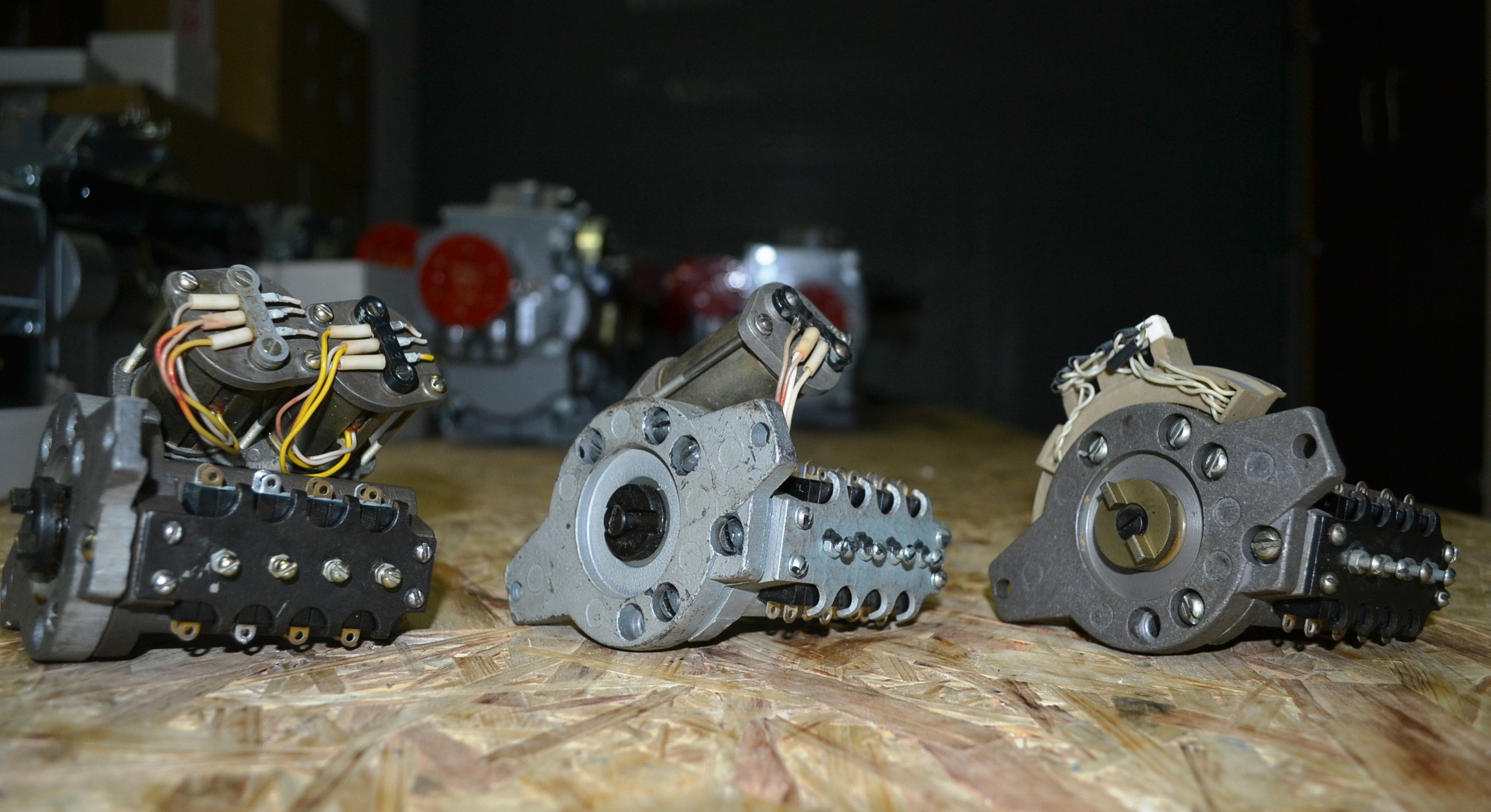 Блок сигнализации положения БСПТ-10, БСПР, БСПИ - Оптовая продажа ...